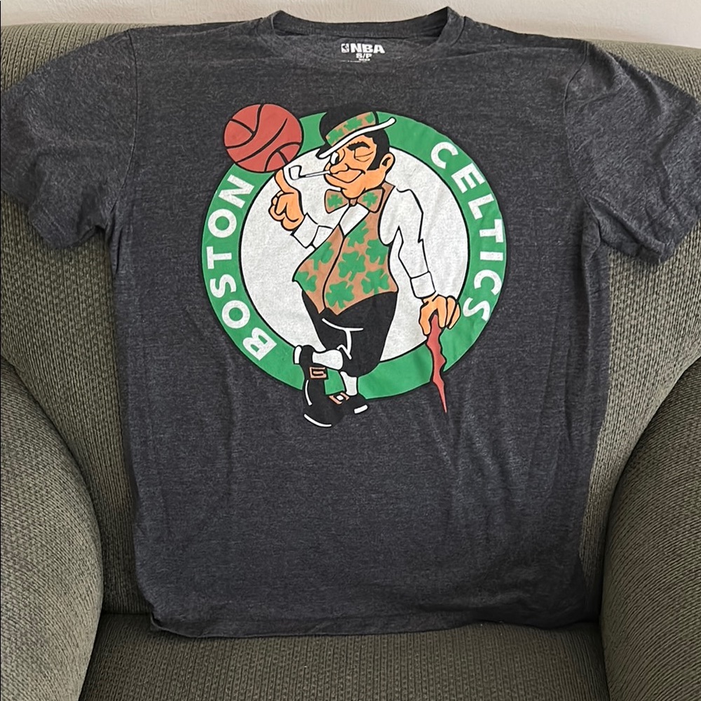 NBA Men's Small Boston Celtics Charcoal T-Shirt